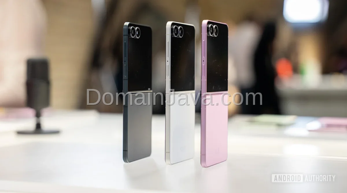 Galaxy Z Flip 8 stood up on angle showing slimness