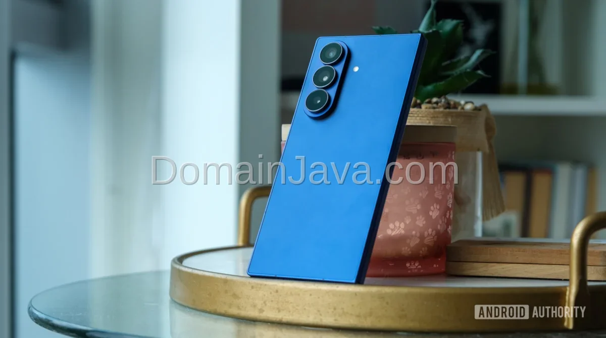 samsung galaxy z fold 7 rear hero